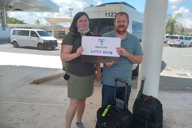 Private Airport Transportation in Mexico - Arrival support: help with bags, not just a drop-off