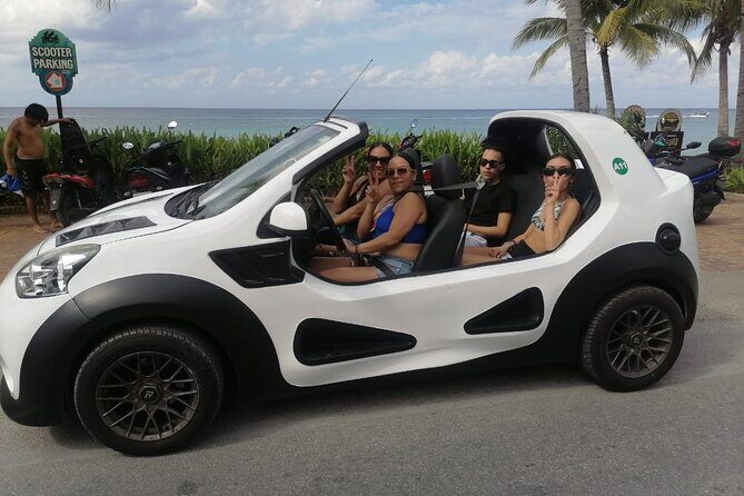 Private Buggy Tour and Punta Sur Park: All-Inclusive - El Mirador rock formations, cave, and blowholes in 30 minutes