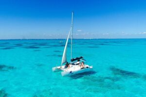 Private Catamaran from Cancun to Isla Mujeres for up to 13 People - 4 Hours vs 7 Hours: Picking the Right Day Length