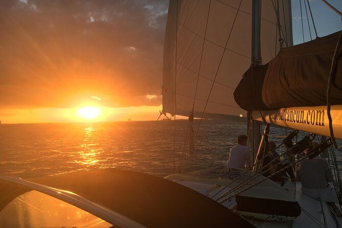 Private Customizable Sailing Tour in Cancun - Boat Reality Check: Two Sailboats, Different Feel, and Seating Matters
