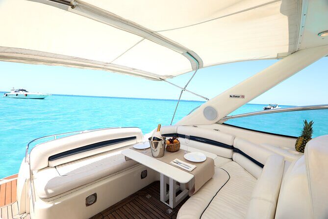 Private Premium Yacht 46FT Rental in Cancún - How the crew and service shape the day (and the names you’ll hear)