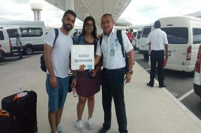 Private Round Transfer Airport-Cancun Hotel Zone - Airport - Who This Transfer Fits Best