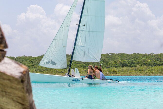 Private Sailing between Mangroves - Who This Tour Suits Best
