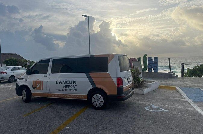 Private Transfer from Cancun Airport to Boulevard Kukulcan - What’s included (and why it reduces hassle)