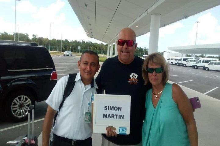 Private transfer round Cancun airport -Playa del Carmen - airport. - Playa del Carmen arrival: getting to your next step without detours