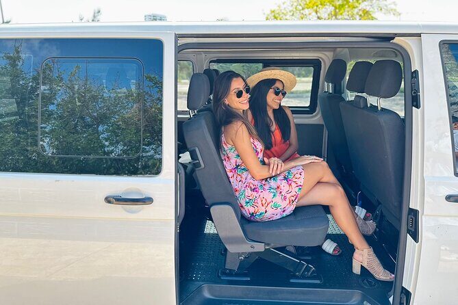 Private Transportation to/from Cancun airport - What pickup looks like at the airport and at your hotel