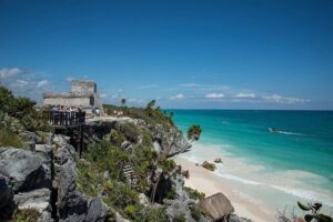 Private Tulum Ruins, Turtles in Akumal and Cenote Adventure - Entering Tulum Archaeological Site With a Bilingual Guide and Ocean Views