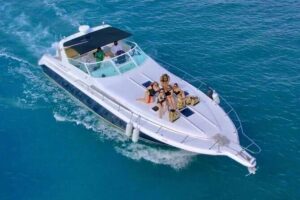 Private Yacht 46ft Sea Ray Snorkel up to 15 pax 23P2 - How the 2, 4, and 6-hour trips work from Cancun