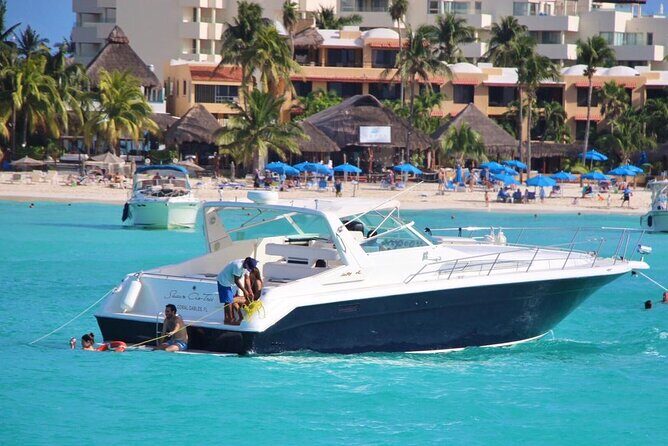Private Yacht 46ft Sea Ray Snorkel up to 15 pax 23P2 - The 2-hour Cancun Bay cruise: what you actually get