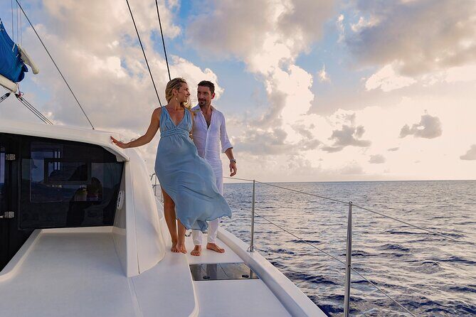 Riviera Maya Luxury Sunset Sailing plus Light Dinner and Open Bar - The sunset moment: colors, photos, and picking your deck spot
