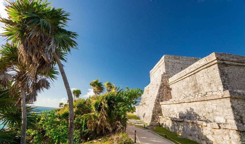 Riviera Maya: Tulum Ruins and 2 Cenotes Half-Day Tour - Tulum Ruins Walk: Frescoes, Wind, and the Sea-Edge Pyramids