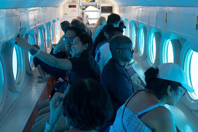 Submarine Atlantis Cozumel Adventure by Day & Sunset - Comfort, group size, and the small practical limits