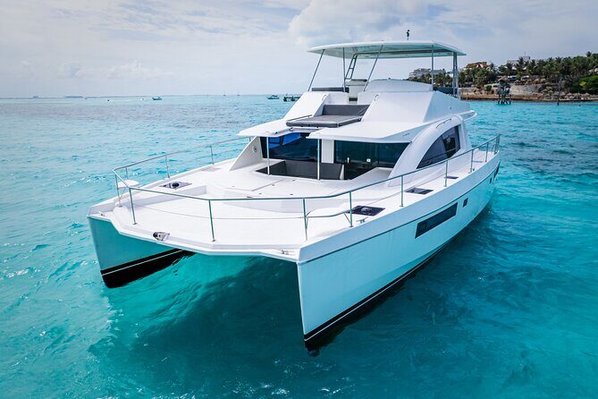 Tulum: Leopard 51′ Yacht with Gourmet Dining & Water Toys - Snorkeling equipment and water toys: more options for your whole group