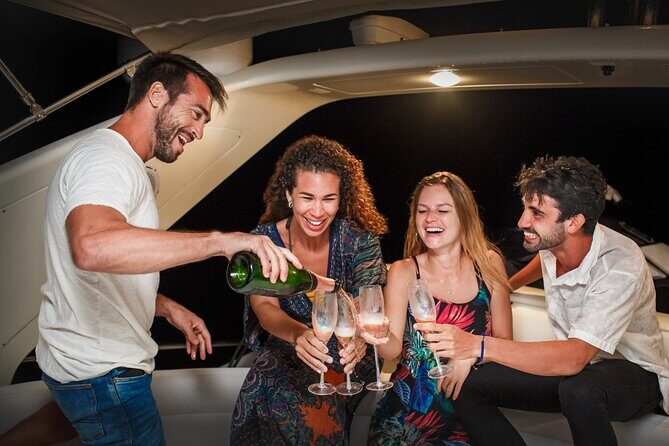 Tulum Luxury Escape – 4h All Inclusive on 43' Private Yacht - Who should book this luxury yacht escape