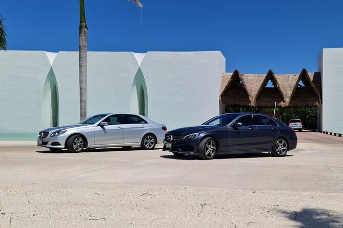 VIP Chichen Itza Private Tour - Luxury Car - Chichen Itza, guided with room to roam